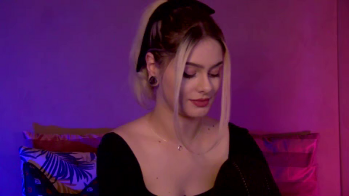 bella-lloyd