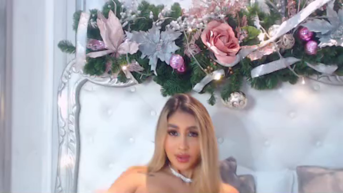 samantha-dumont