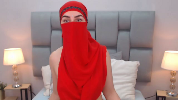 aliah-manzur