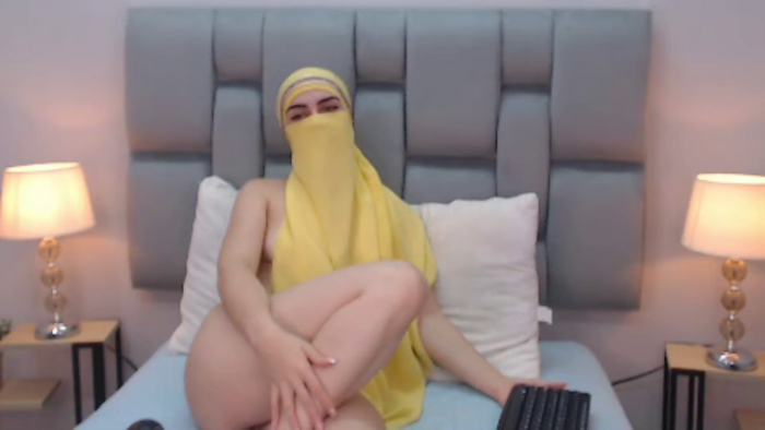 aliah-manzur