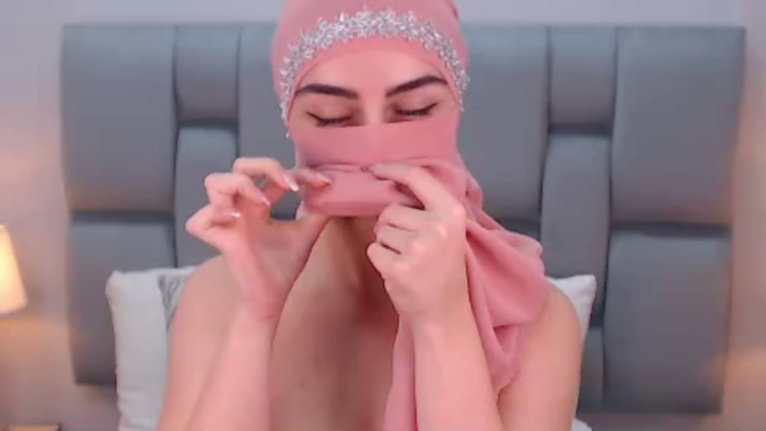 aliah-manzur