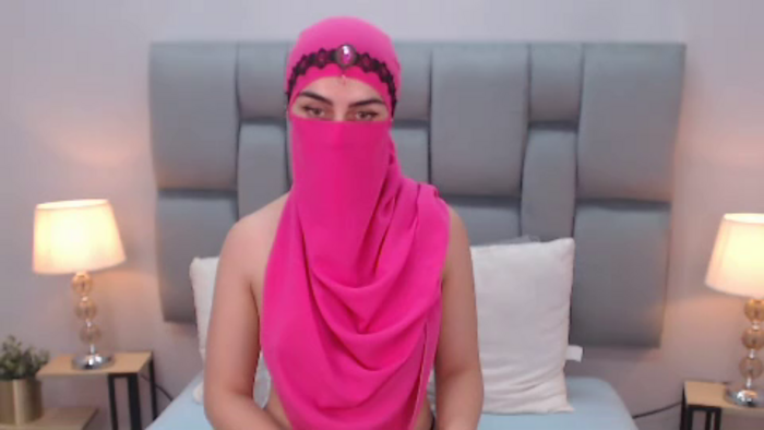 aliah-manzur