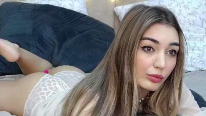 adela-gilbert