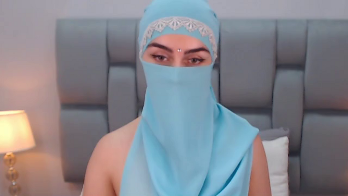 aliah-manzur