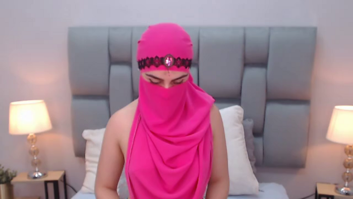aliah-manzur