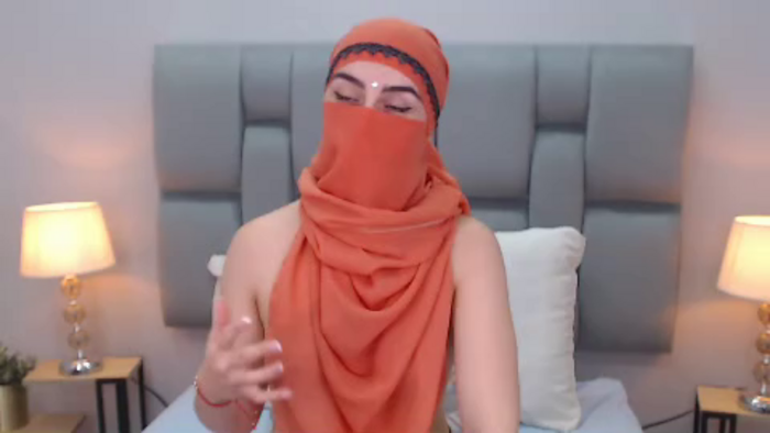 aliah-manzur