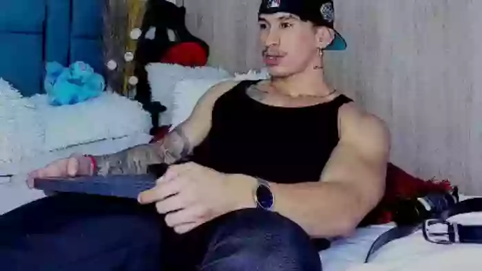 2024/01/01/flirt4free-dammian-miller-11-18-03