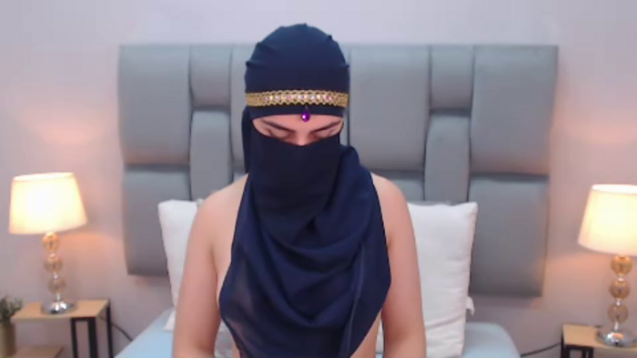aliah-manzur