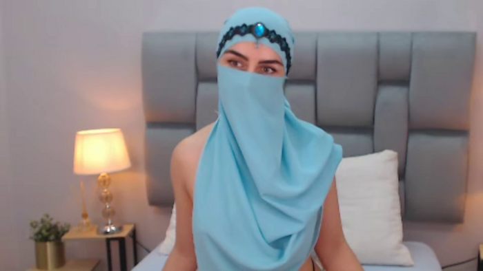 aliah-manzur