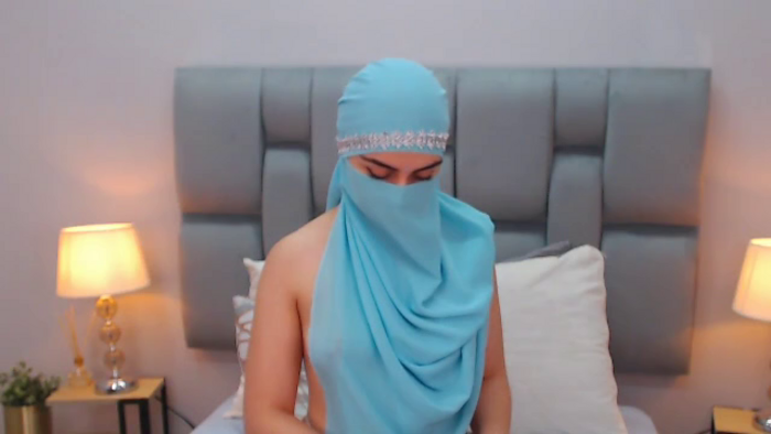 aliah-manzur