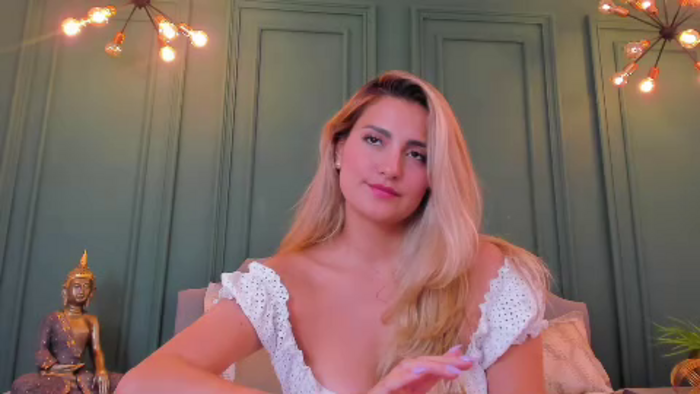 bella-jonnes