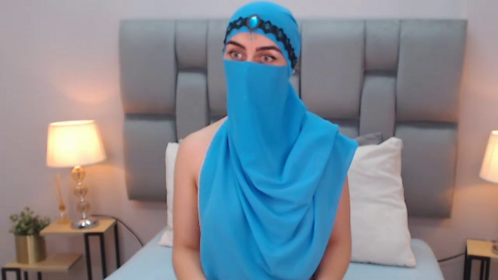 aliah-manzur