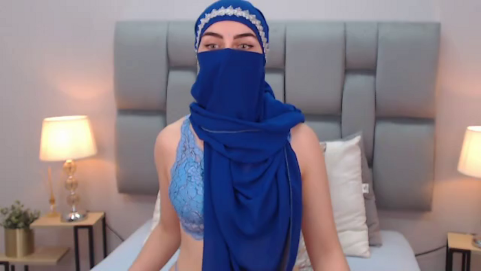 aliah-manzur