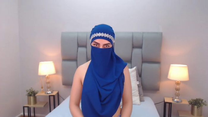 aliah-manzur