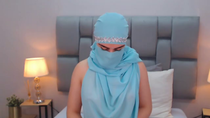 aliah-manzur