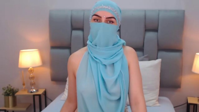 aliah-manzur