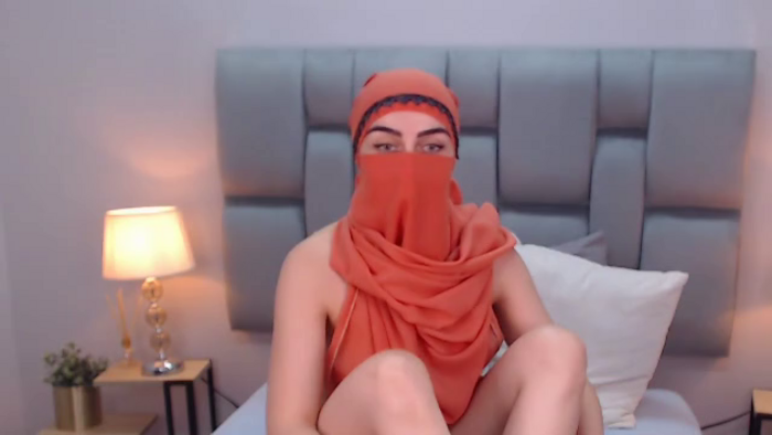 aliah-manzur