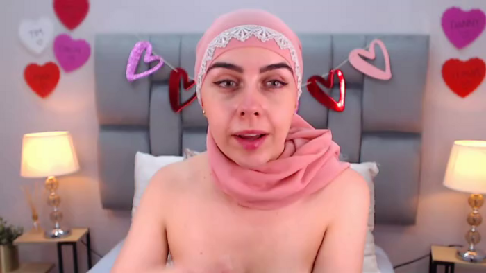 aliah-manzur