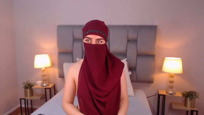 aliah-manzur
