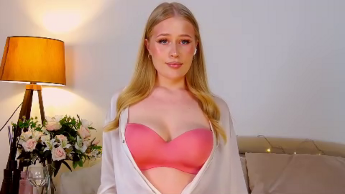 juliajae