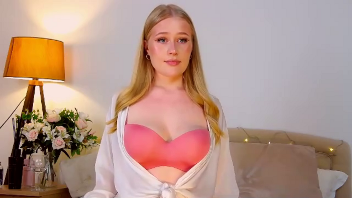 juliajae