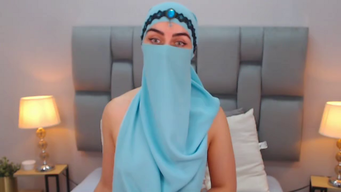 aliah-manzur