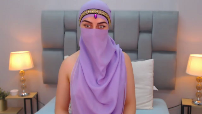 aliah-manzur