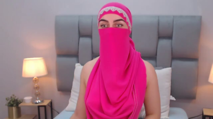 aliah-manzur