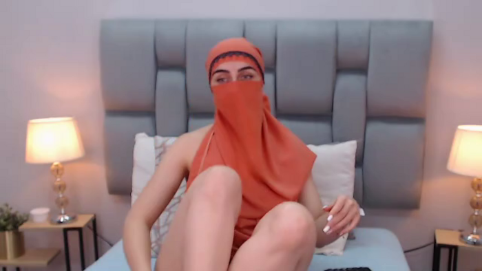 aliah-manzur