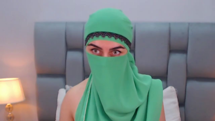 aliah-manzur