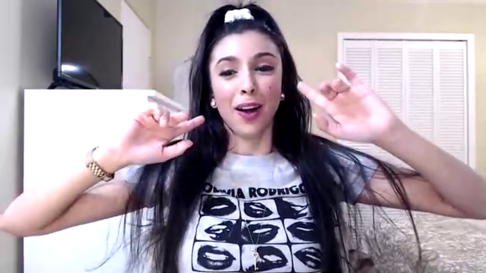 victoria-doll
