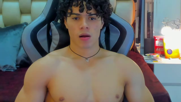 travis-lewis