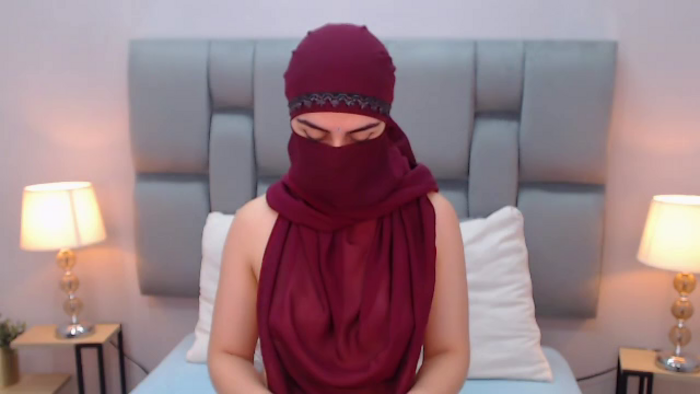 aliah-manzur
