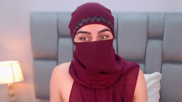 aliah-manzur