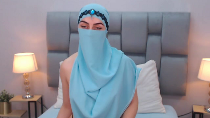 aliah-manzur