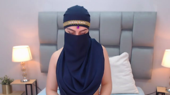 aliah-manzur