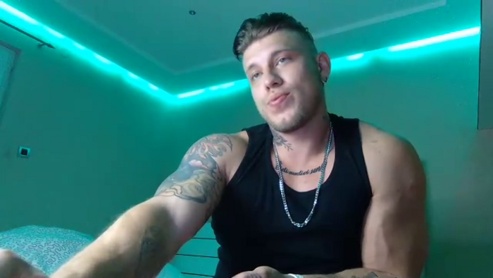 richie-grey