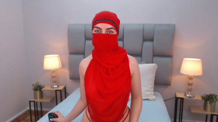aliah-manzur