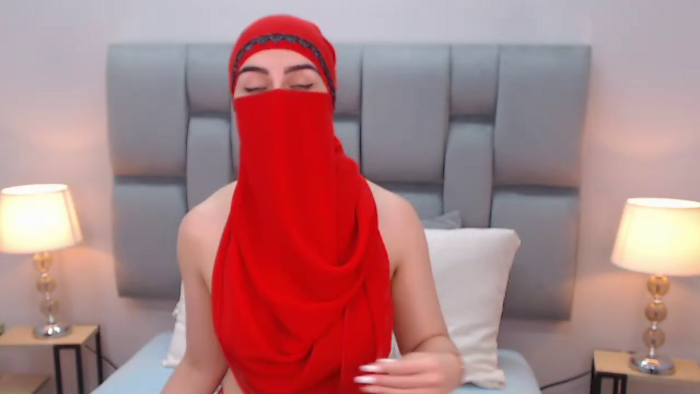 aliah-manzur
