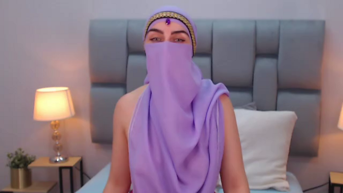 aliah-manzur