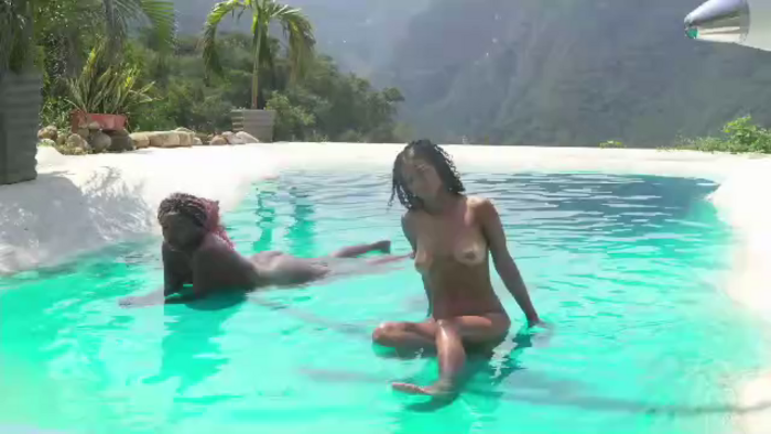island-girls