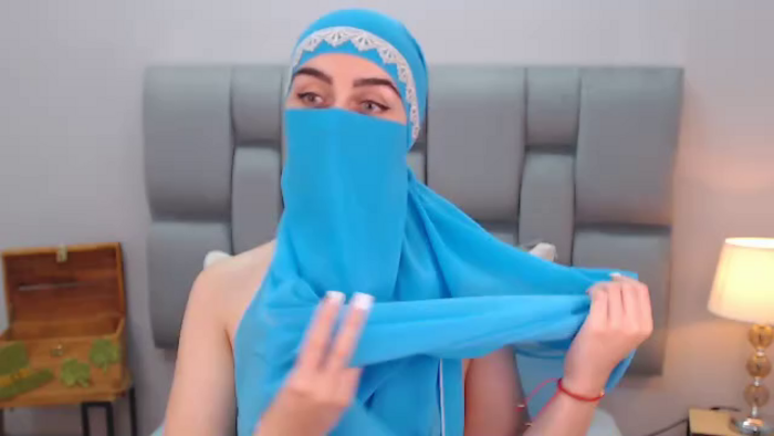 aliah-manzur