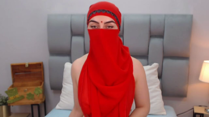 aliah-manzur