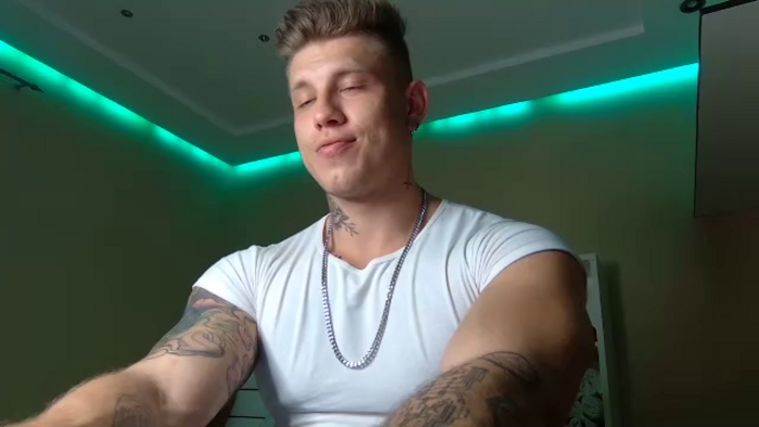 richie-grey