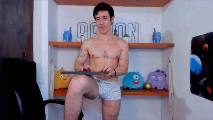aaron-bain