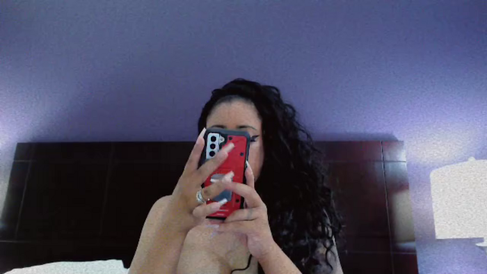 ella-cruz