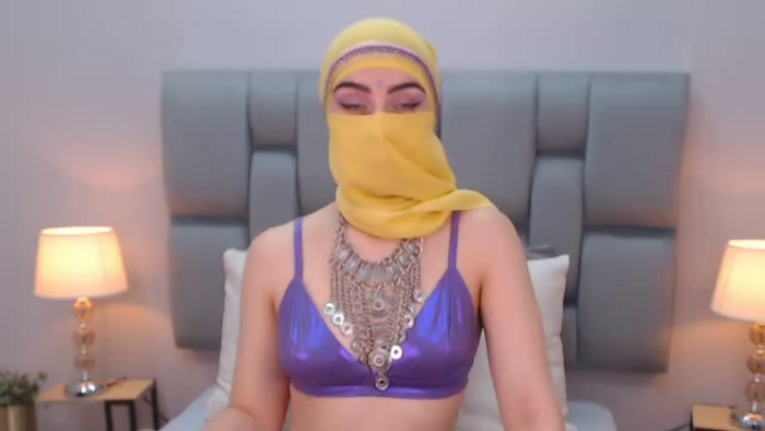 aliah-manzur