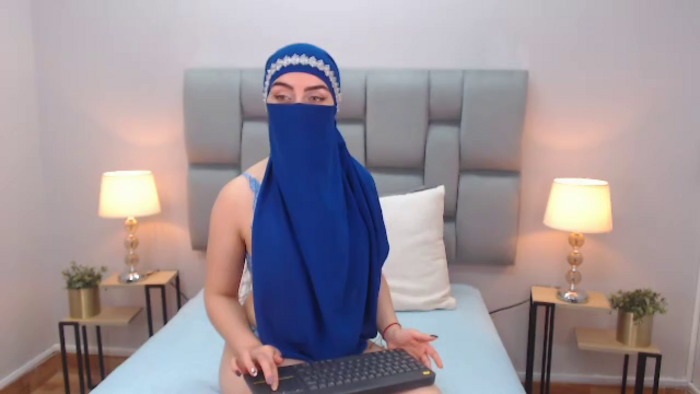 aliah-manzur