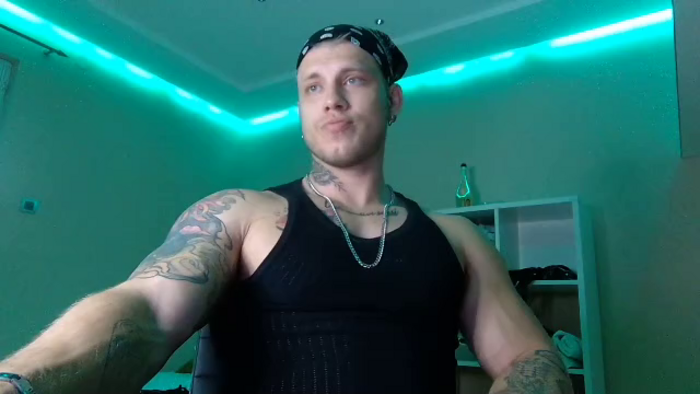 richie-grey