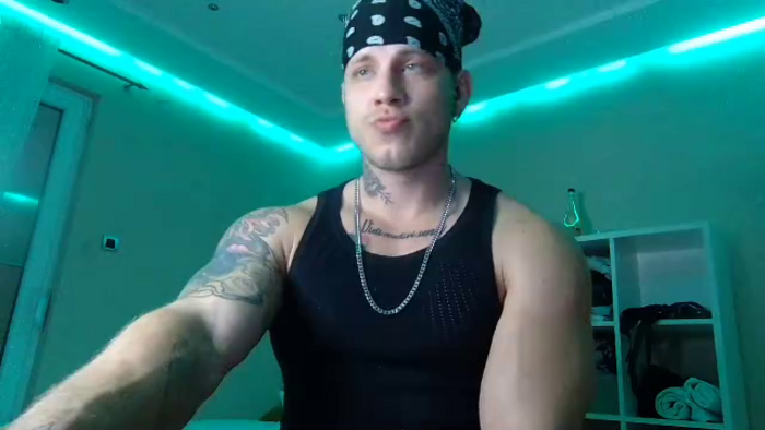 richie-grey